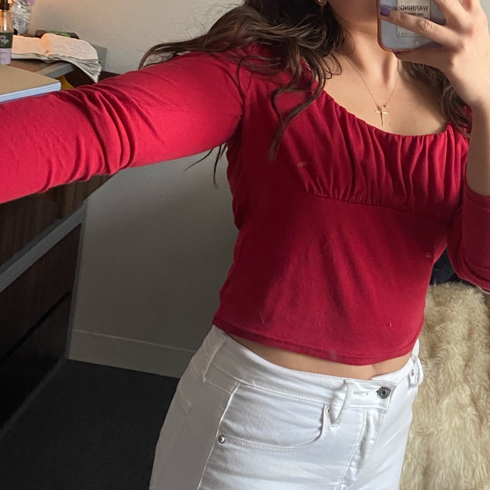 red long sleeve pacsun crop top